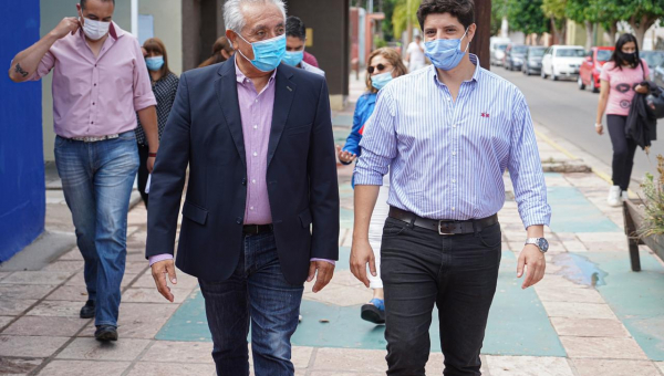 En Sanagasta: El ministro Vergara se comprometió a seguir trabajando por una salud federal