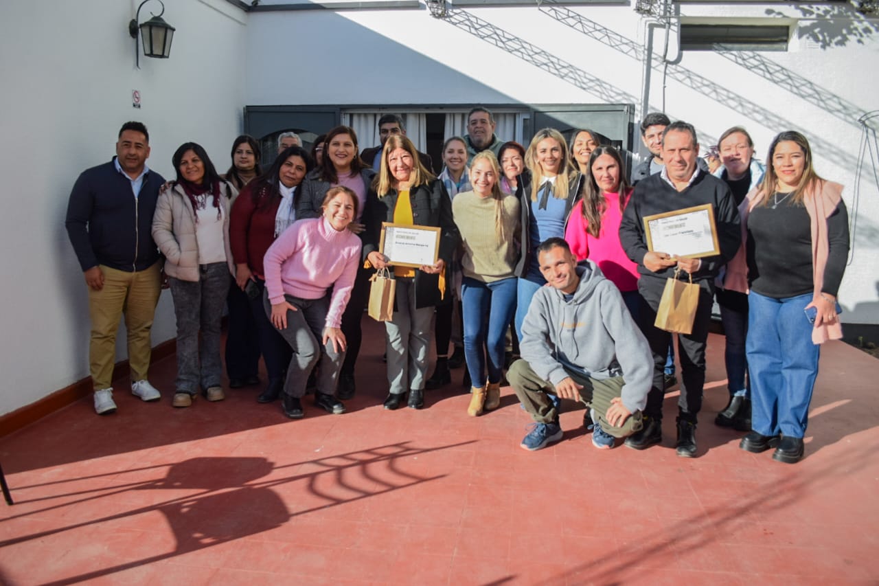 Reconocimiento a dos referentes de Salud Mental y Adicciones