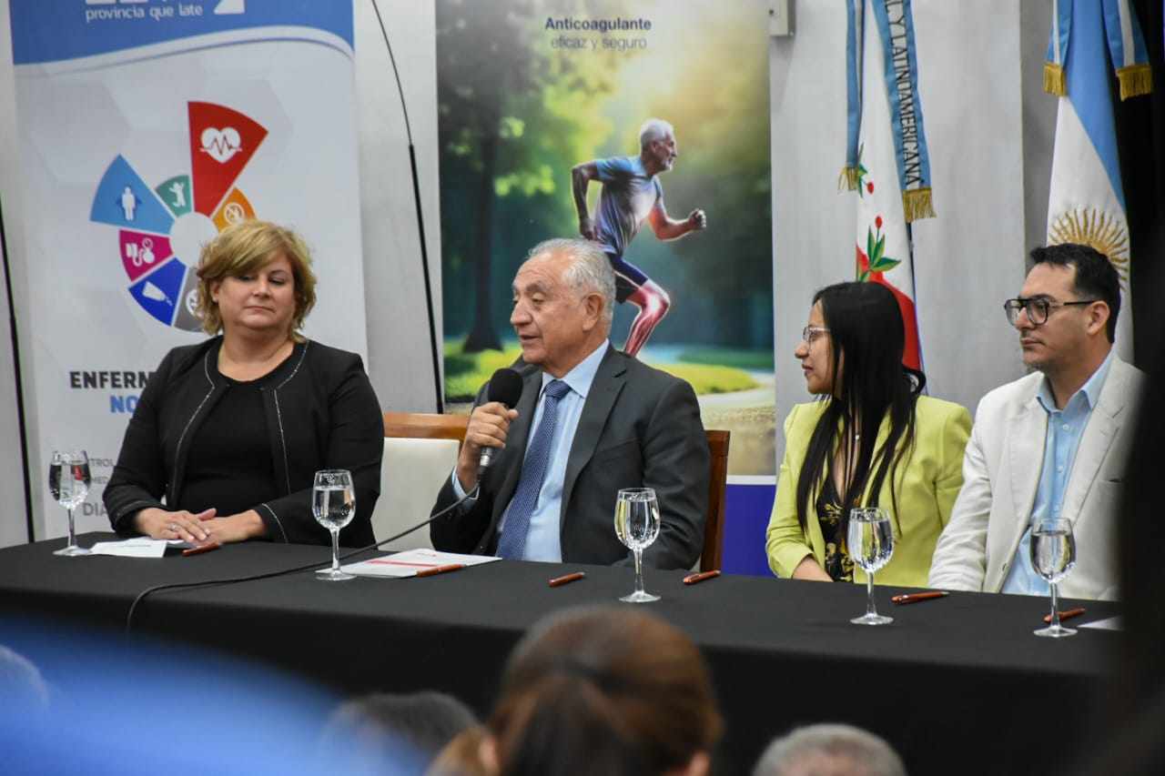 La Rioja fue sede de un encuentro nacional sobre hipertensión y enfermedades cardiovasculares.